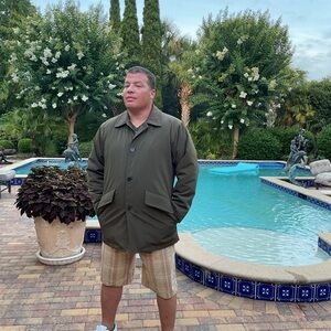 Rainforest water-resistant men’s medium jacket